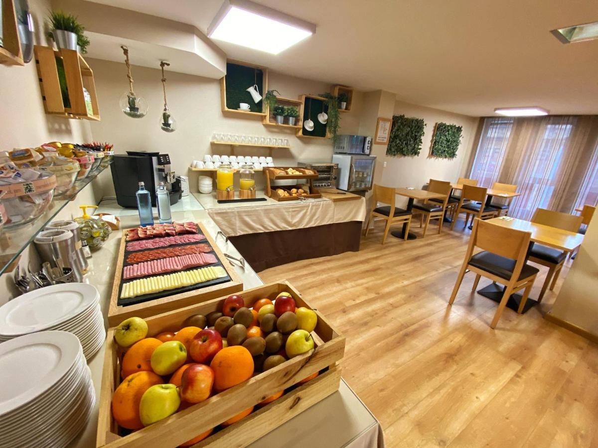Hotel Ribeira Sacra Монфорте де Лемос Екстериор снимка
